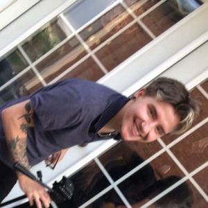 Meet your Posher, Cole